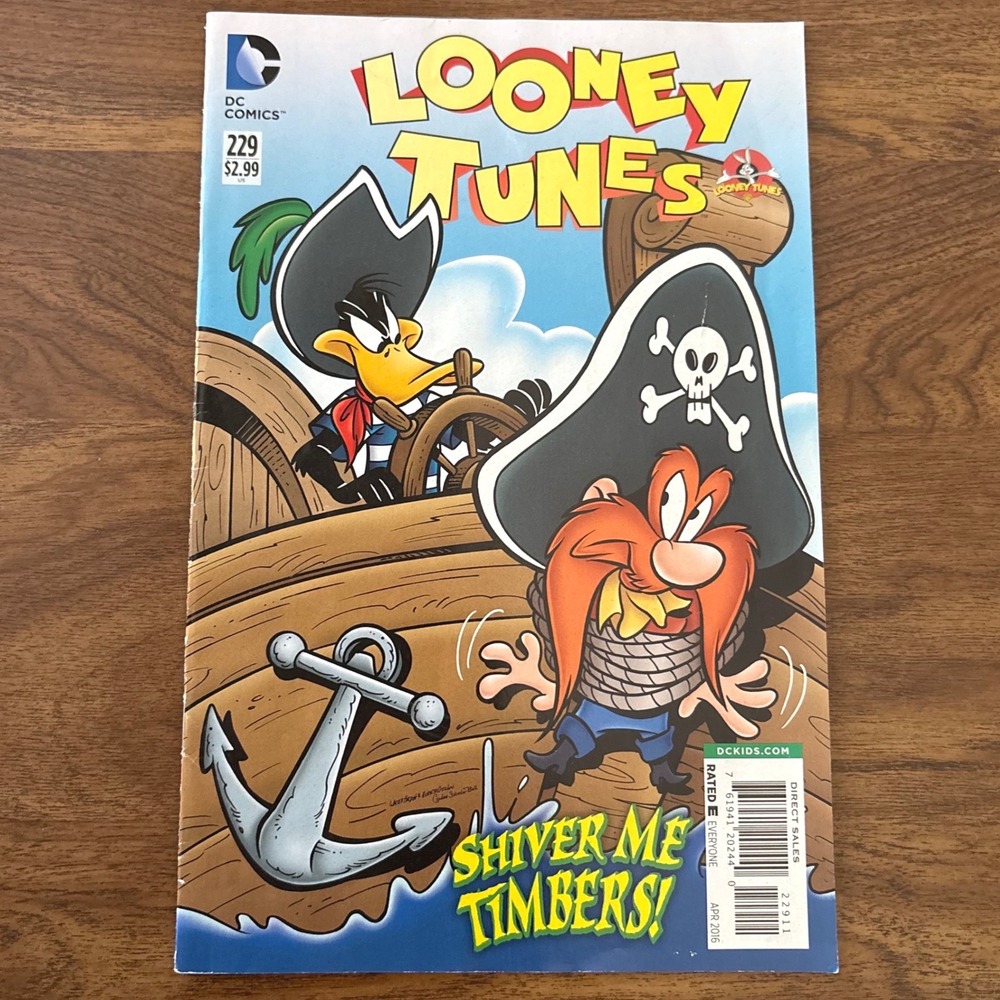 Looney Tunes 229 DC Comics 2016 Yosemite Sam Daffy Duck Shiver Me Timbers